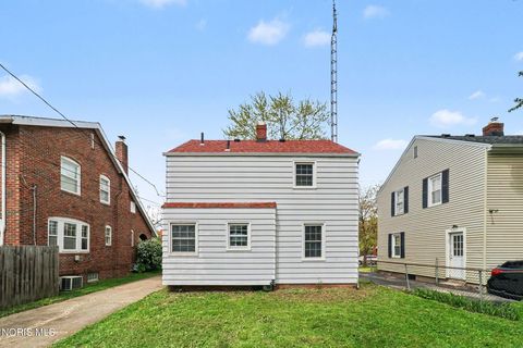 Tiny photo for 2647 Stamford Drive, Toledo, OH 43614 (MLS # 10006943)