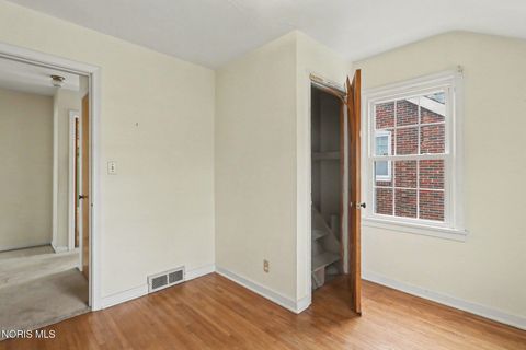 Tiny photo for 2647 Stamford Drive, Toledo, OH 43614 (MLS # 10006943)