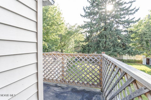Tiny photo for 3251 Northwood Avenue, Toledo, OH 43606 (MLS # 10009606)