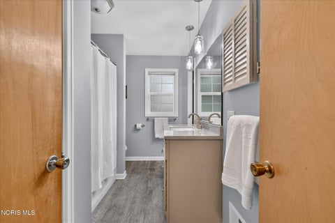 Tiny photo for 505 Meadow Springs Road, Maumee, OH 43537 (MLS # 10012833)