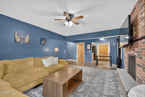 Tiny photo for 505 Meadow Springs Road, Maumee, OH 43537 (MLS # 10012833)