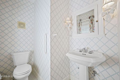 Tiny photo for 3447 Brantford Road, Ottawa Hills, OH 43606 (MLS # 10005598)