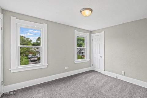 Tiny photo for 1841 Mansfield Road, Toledo, OH 43613 (MLS # 10009731)