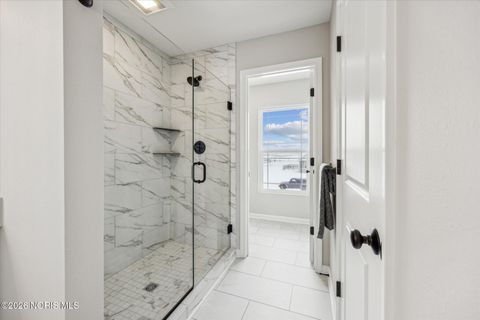 Tiny photo for 197 Valley Hall Drive, Perrysburg, OH 43551 (MLS # 10003187)