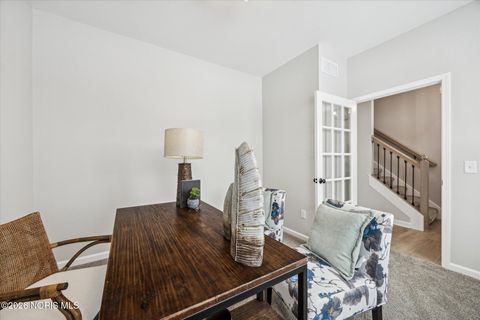 Tiny photo for 197 Valley Hall Drive, Perrysburg, OH 43551 (MLS # 10003187)