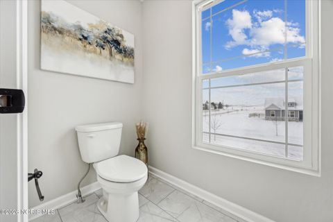 Tiny photo for 197 Valley Hall Drive, Perrysburg, OH 43551 (MLS # 10003187)