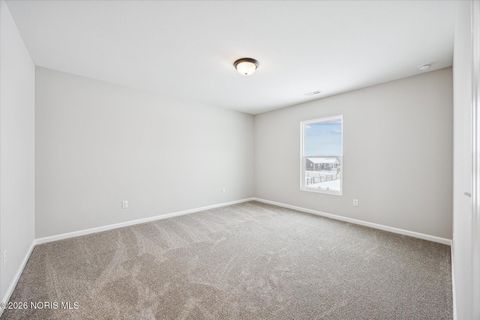 Tiny photo for 197 Valley Hall Drive, Perrysburg, OH 43551 (MLS # 10003187)