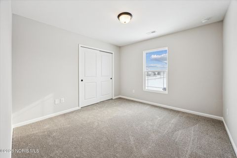 Tiny photo for 197 Valley Hall Drive, Perrysburg, OH 43551 (MLS # 10003187)