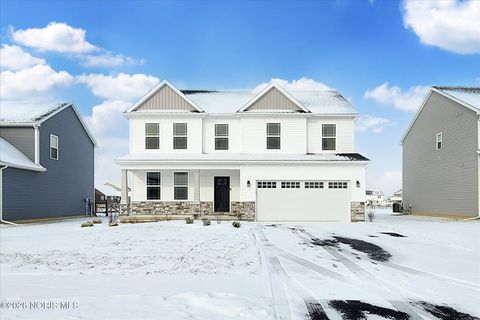 Tiny photo for 197 Valley Hall Drive, Perrysburg, OH 43551 (MLS # 10003187)