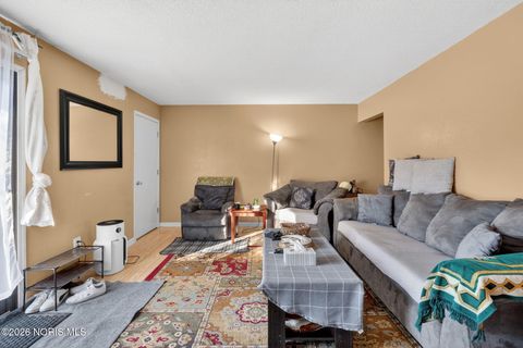 Tiny photo for 4521 W Bancroft Street # 42, Toledo, OH 43615 (MLS # 10003486)