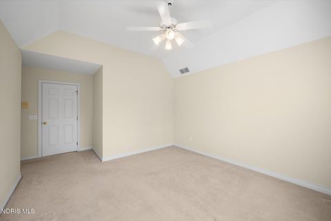 Tiny photo for 7546 Hollow Creek Drive, Toledo, OH 43617 (MLS # 10008141)