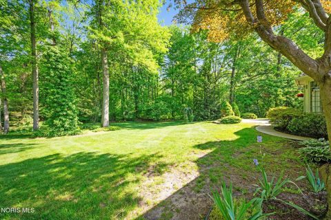 Tiny photo for 7546 Hollow Creek Drive, Toledo, OH 43617 (MLS # 10008141)
