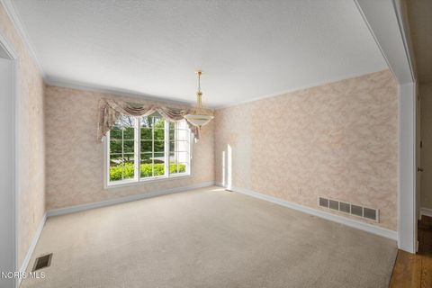 Tiny photo for 7546 Hollow Creek Drive, Toledo, OH 43617 (MLS # 10008141)