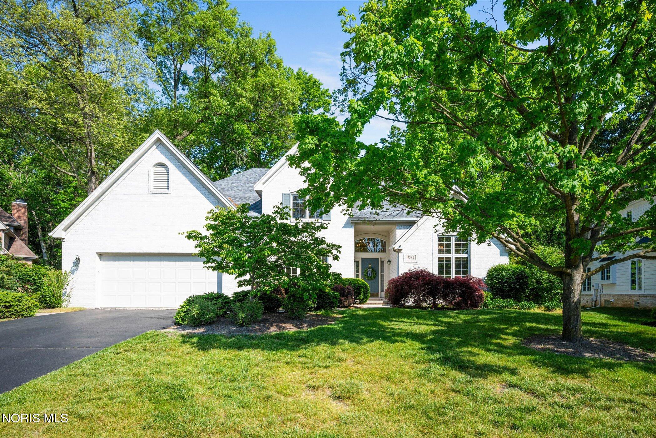 7546 Hollow Creek Drive