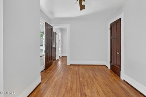Tiny photo for 2876 Broadway Street, Toledo, OH 43614 (MLS # 10008287)