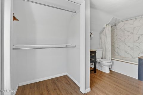 Tiny photo for 2876 Broadway Street, Toledo, OH 43614 (MLS # 10008287)