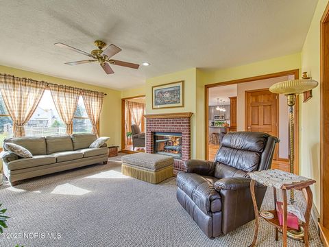 Tiny photo for 13975 Eckel Junction Road, Perrysburg, OH 43551 (MLS # 10000576)