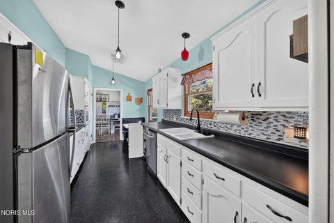 Tiny photo for 4739 Far Hills Road, Toledo, OH 43623 (MLS # 10014494)