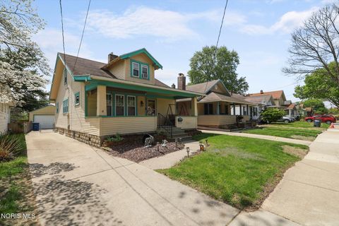 Tiny photo for 2049 Cummings Avenue, Toledo, OH 43609 (MLS # 10007540)