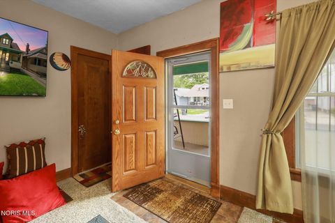 Tiny photo for 2049 Cummings Avenue, Toledo, OH 43609 (MLS # 10007540)