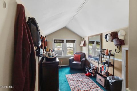 Tiny photo for 2049 Cummings Avenue, Toledo, OH 43609 (MLS # 10007540)