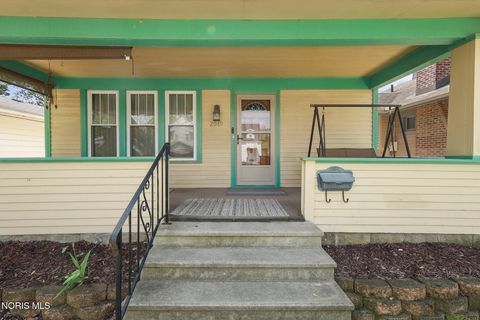 Tiny photo for 2049 Cummings Avenue, Toledo, OH 43609 (MLS # 10007540)
