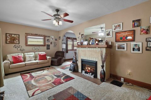 Tiny photo for 2049 Cummings Avenue, Toledo, OH 43609 (MLS # 10007540)