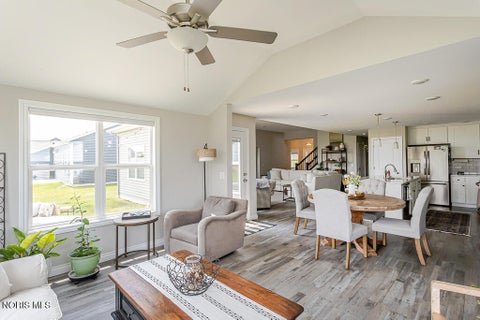 Tiny photo for 15193 Cypress Drive, Perrysburg, OH 43551 (MLS # 10008811)