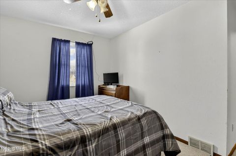 Tiny photo for 35 Santus Drive, Rossford, OH 43460 (MLS # 10010117)