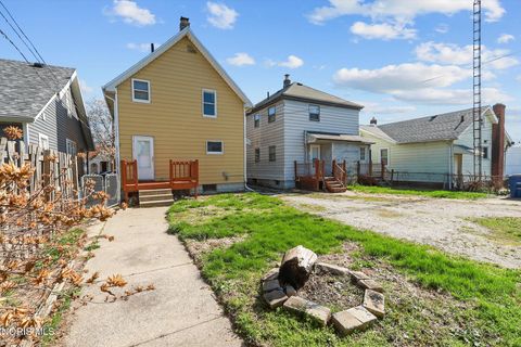 Tiny photo for 576 Dearborn Avenue, Toledo, OH 43605 (MLS # 10006525)