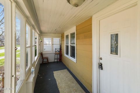 Tiny photo for 576 Dearborn Avenue, Toledo, OH 43605 (MLS # 10006525)