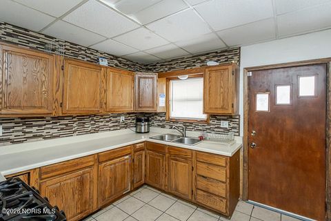 Tiny photo for 54 E Lake Street, Toledo, OH 43608 (MLS # 10004127)