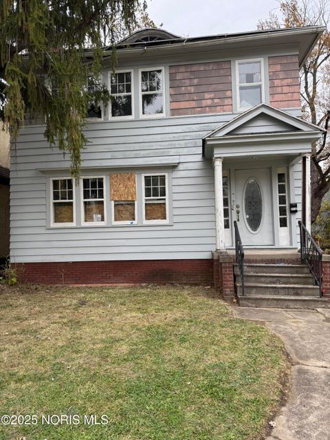 Photo of 2712 Hoehler Drive, Toledo, OH 43606 (MLS # 10001181)