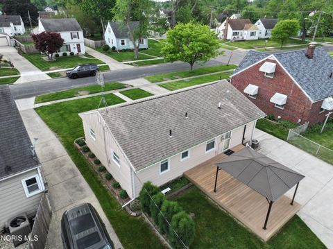 Tiny photo for 3046 Winston Boulevard, Toledo, OH 43614 (MLS # 10008185)
