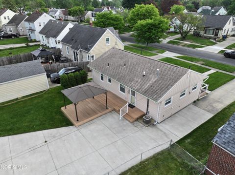 Tiny photo for 3046 Winston Boulevard, Toledo, OH 43614 (MLS # 10008185)