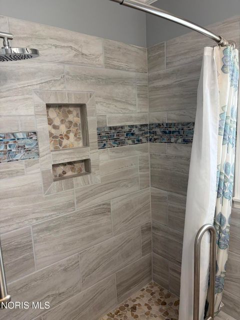 Tiny photo for 3046 Winston Boulevard, Toledo, OH 43614 (MLS # 10008185)
