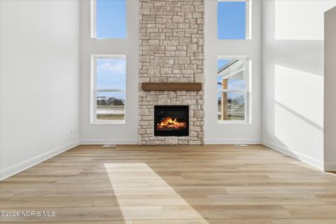 Tiny photo for 112 Kinloch Drive, Perrysburg, OH 43551 (MLS # 10003022)