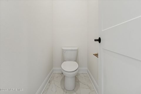 Tiny photo for 112 Kinloch Drive, Perrysburg, OH 43551 (MLS # 10003022)