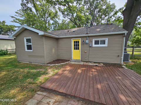 Tiny photo for 3327 Knoll Avenue, Toledo, OH 43615 (MLS # 10010771)