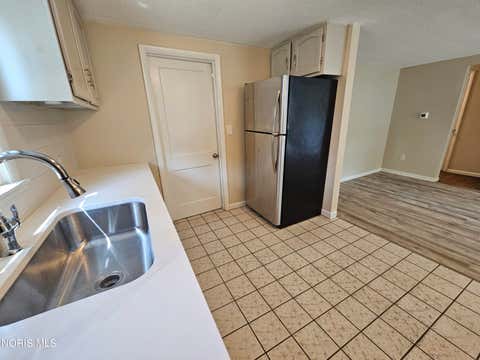 Tiny photo for 3327 Knoll Avenue, Toledo, OH 43615 (MLS # 10010771)
