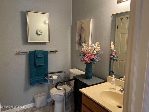 Tiny photo for 4730 Glendale Avenue #208, Toledo, OH 43614 (MLS # 10004131)