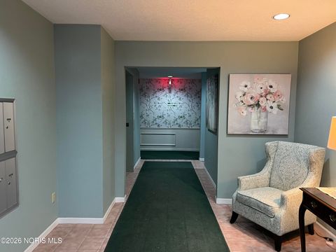 Tiny photo for 4730 Glendale Avenue #208, Toledo, OH 43614 (MLS # 10004131)