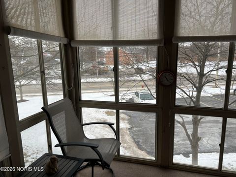 Tiny photo for 4730 Glendale Avenue #208, Toledo, OH 43614 (MLS # 10004131)