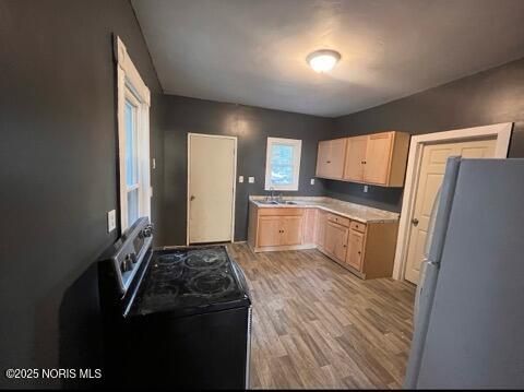 Tiny photo for 2615 Lagrange Street, Toledo, OH 43608 (MLS # 10000549)
