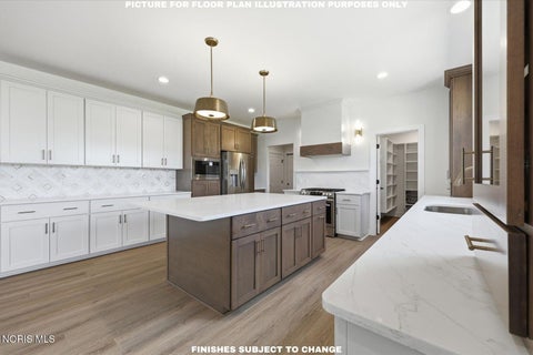 Tiny photo for 985 Stoneleigh Road, Perrysburg, OH 43551 (MLS # 10011104)