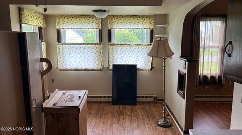 Tiny photo for 203 E Ash Street, Continental, OH 45831 (MLS # 10001968)