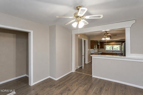 Tiny photo for 931 Harrow Road, Toledo, OH 43615 (MLS # 10013373)