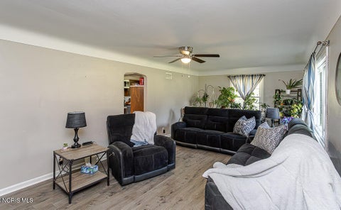 Tiny photo for 931 Harrow Road, Toledo, OH 43615 (MLS # 10013373)