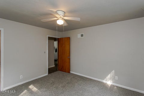 Tiny photo for 931 Harrow Road, Toledo, OH 43615 (MLS # 10013373)
