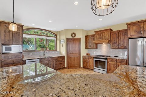 Tiny photo for 12201 Lagoon Drive, Curtice, OH 43412 (MLS # 10007420)